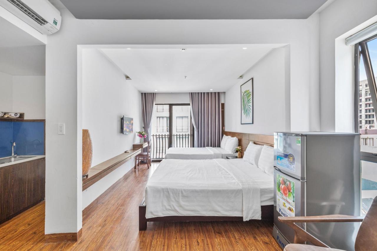 Delfino Hotel And Apartment Дананг Экстерьер фото